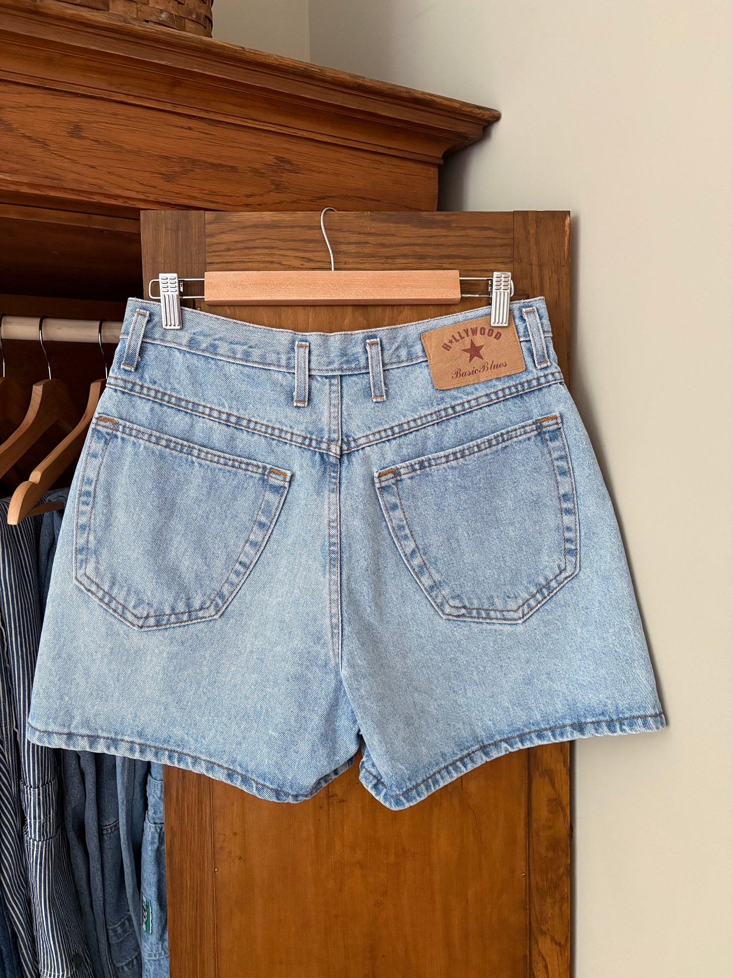 Short en denim vintage Hollywood (Médium)
