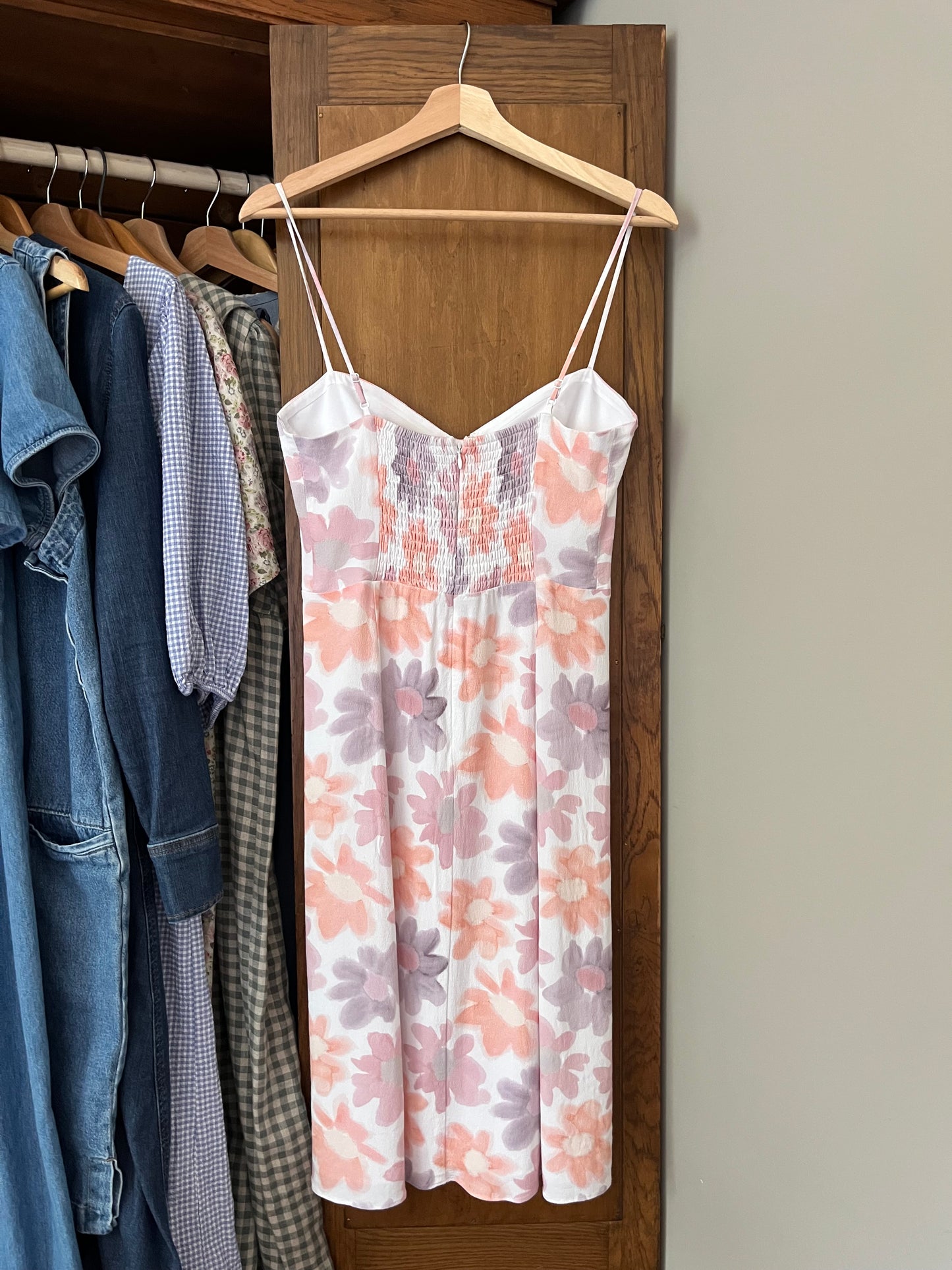 Robe courte fleurie Aritzia (Small)