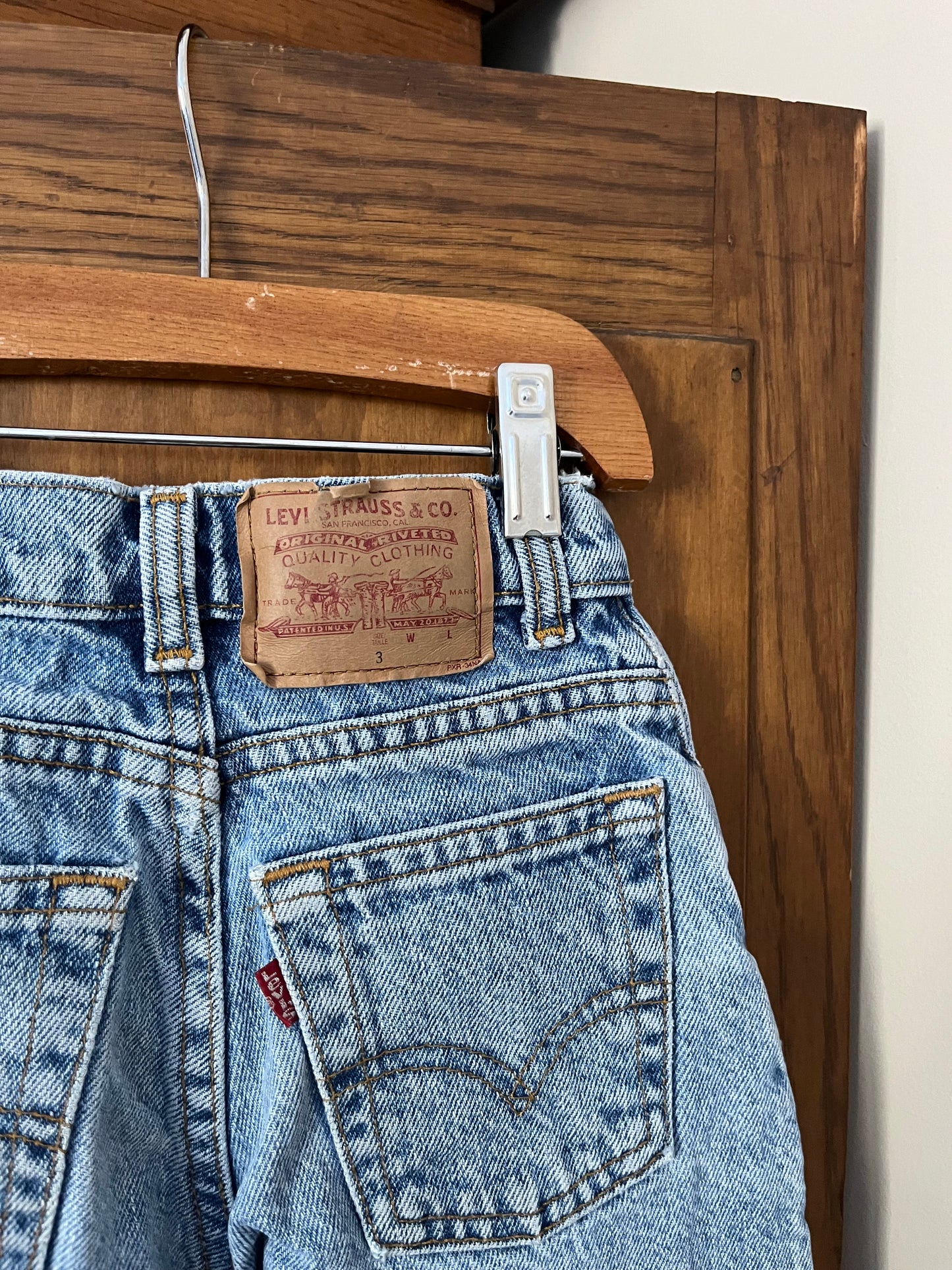 Jeans vintage Levis (2-3 ans)
