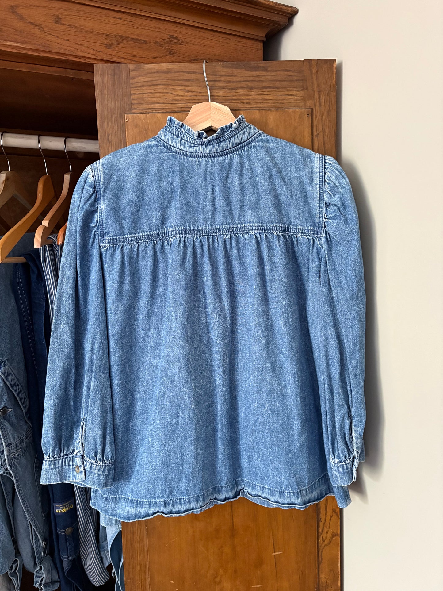 Chemise en denim Reitmans (Médium)
