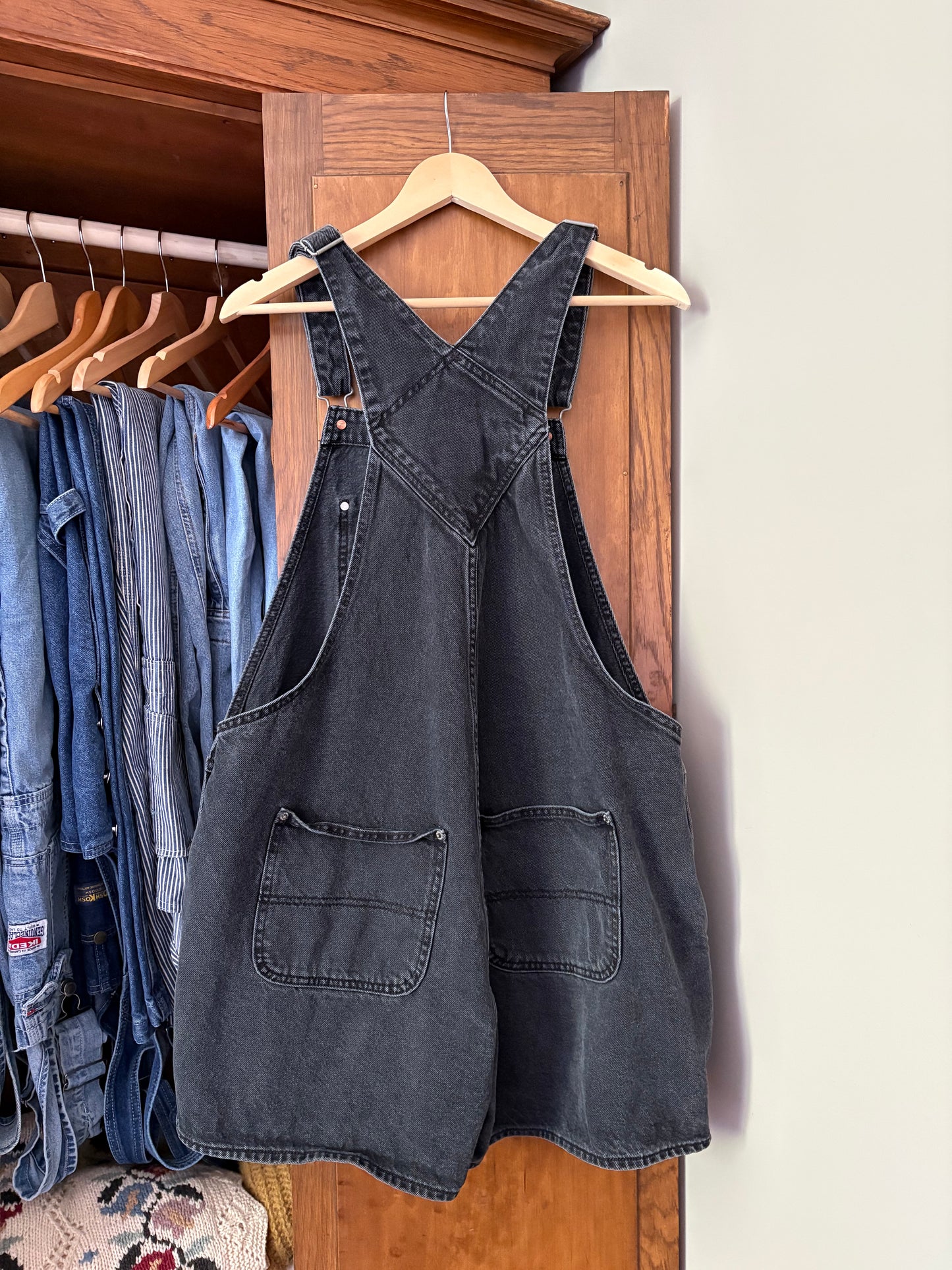 Salopette short noire Old Navy (Xlarge)