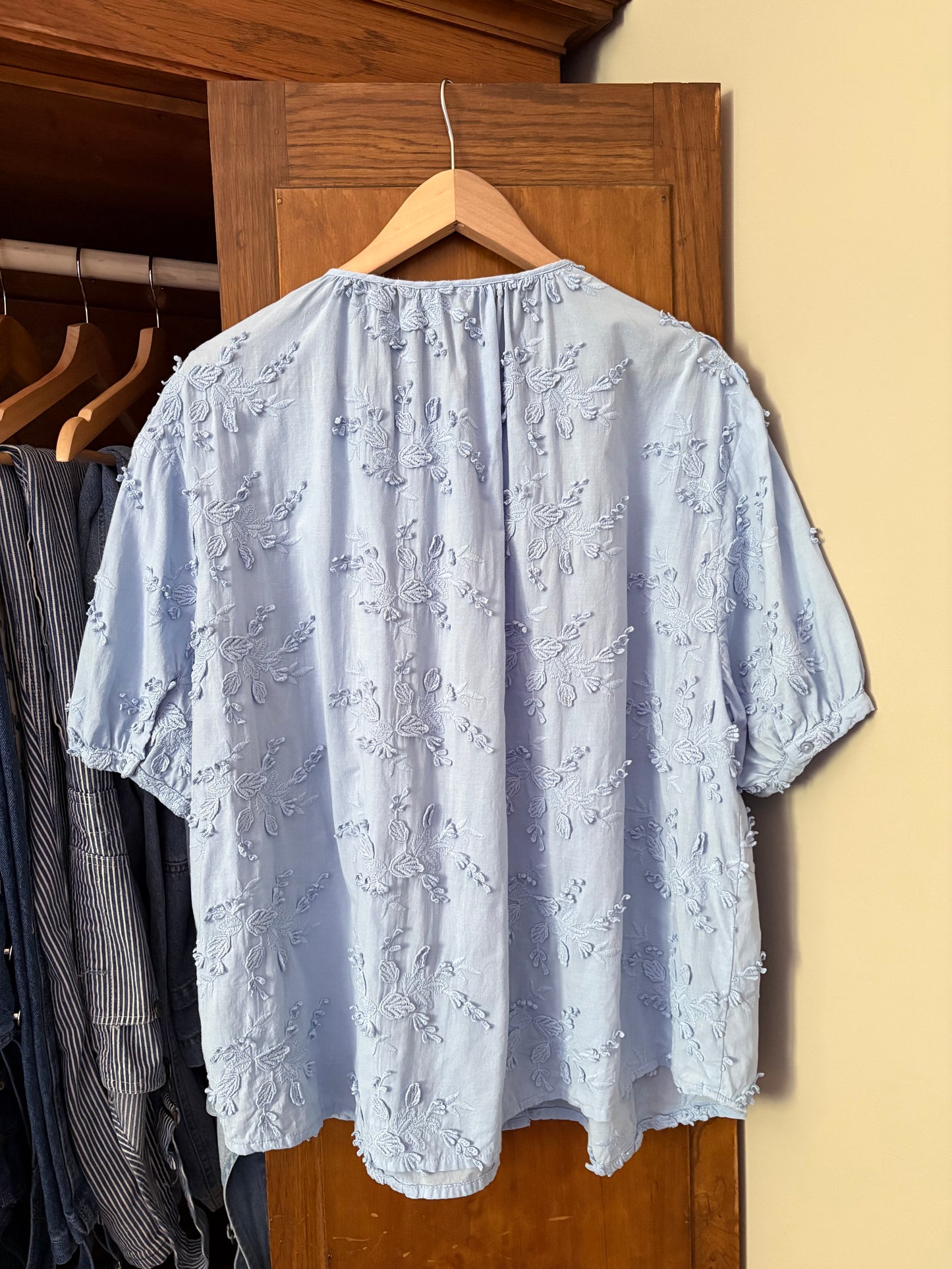 Blouse avec broderies Ricki’s (Xxl)