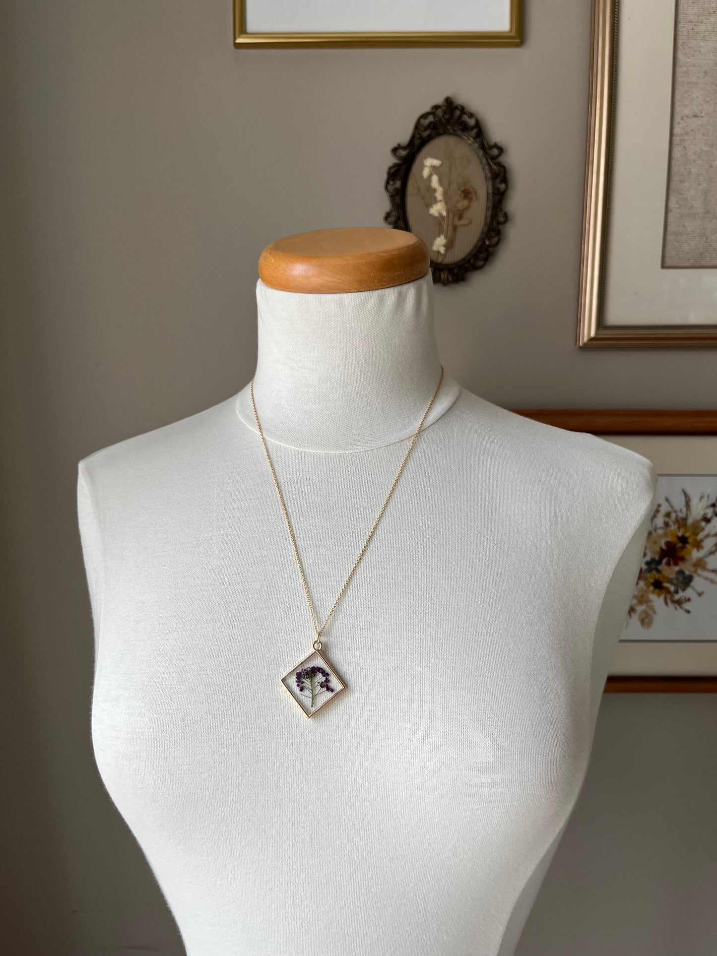Collier fleurs séchées