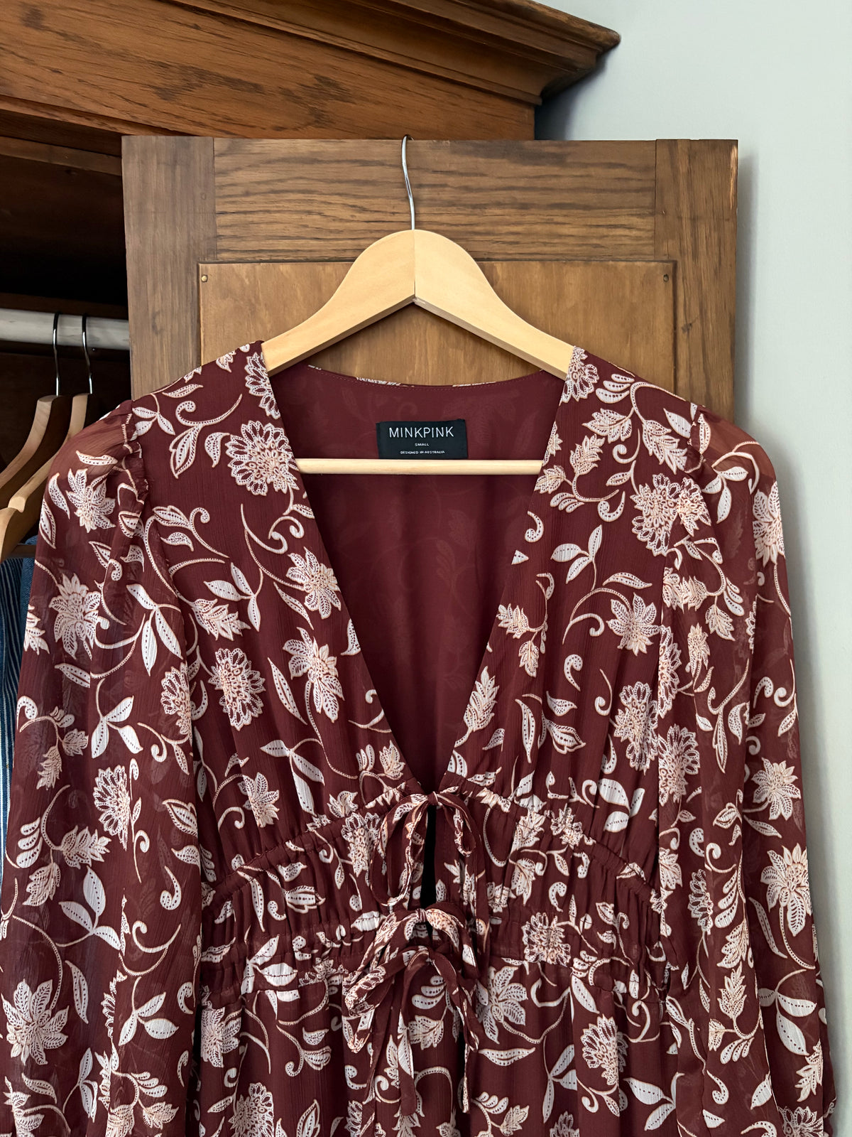 Robe longue fleurie Minkpink * decoletée * (Small)