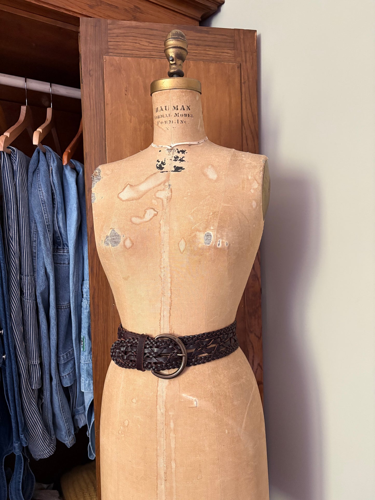Ceinture tressée brune foncé en cuir (Médium)