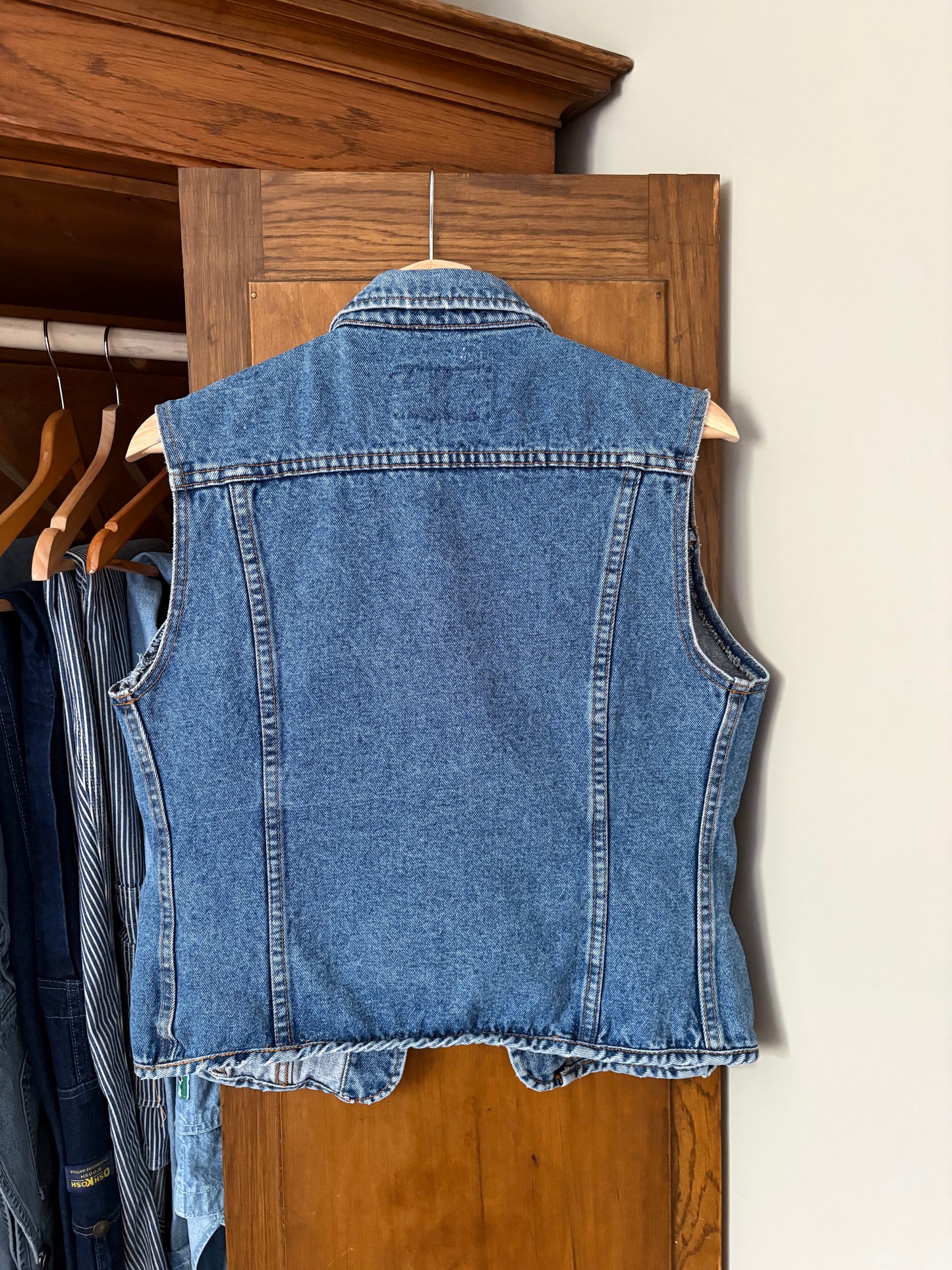 Manteau en denim sans manches (Small)