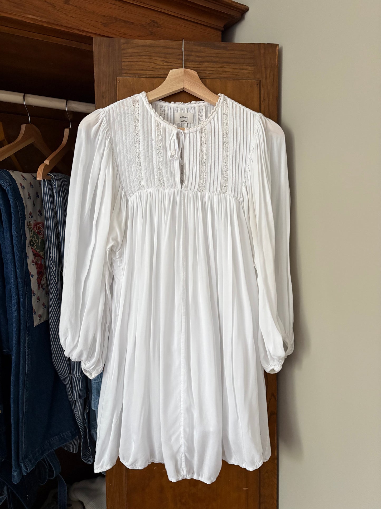 Robe *très courte* Aritzia (Xsmall)