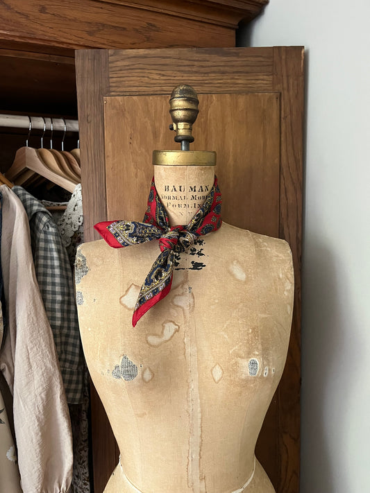 Foulard satiné carré