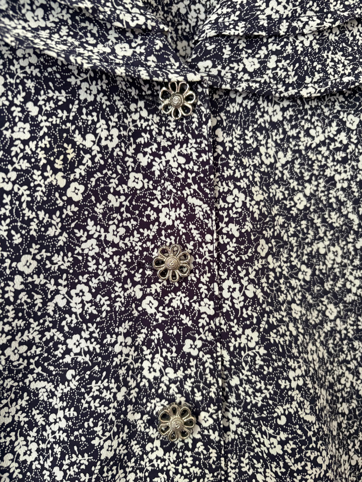 Blouse fleurie vintage col Claudine (Large)
