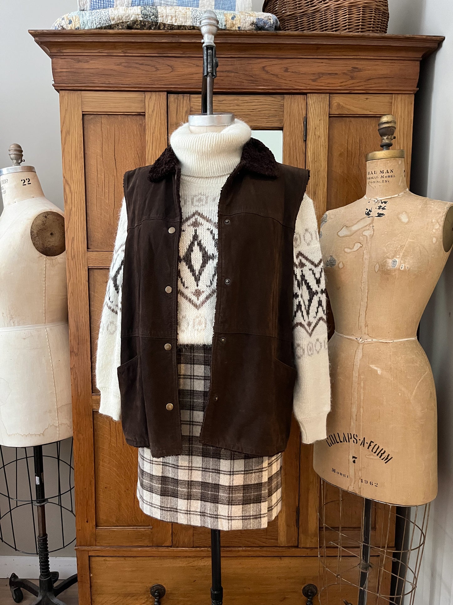 Chandail col montant motif hivernal (Small)