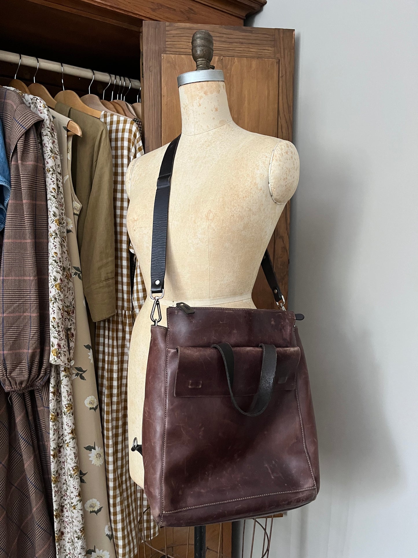 Sacoche sac-à-dos en cuir brun