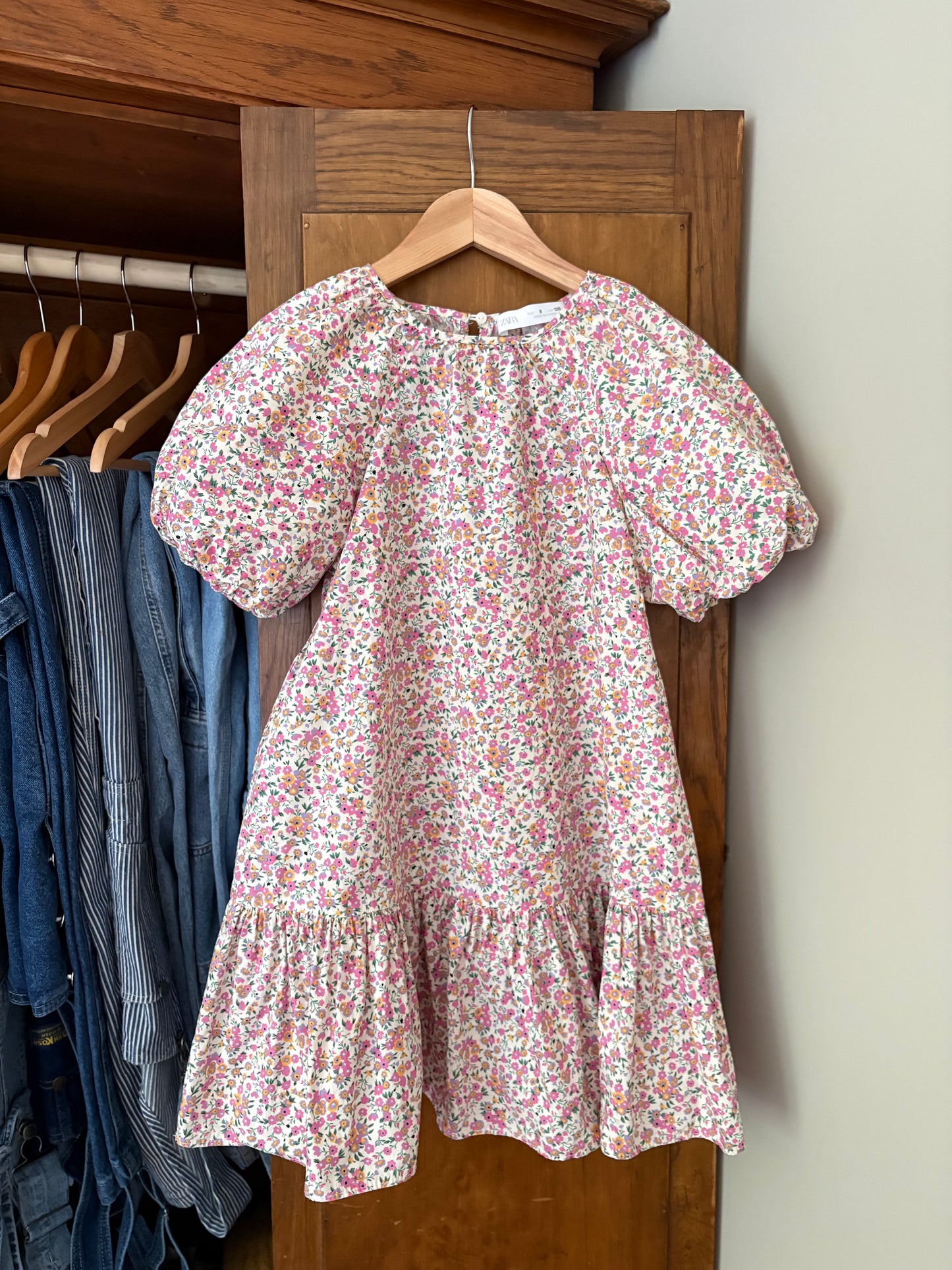 Robe fleurie Zara (8 ans)