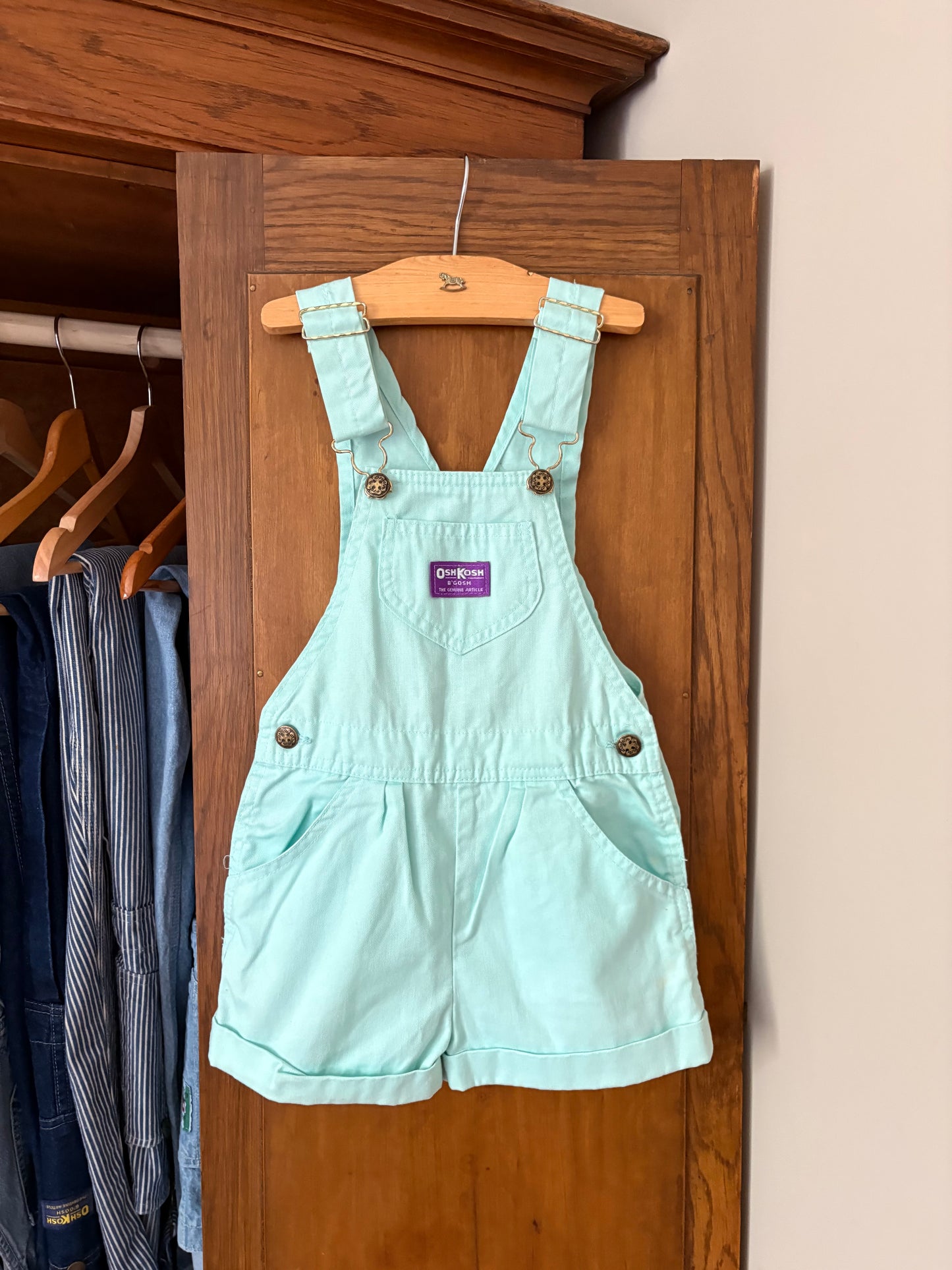 Salopette short Oshkosh vintage (4 ans)