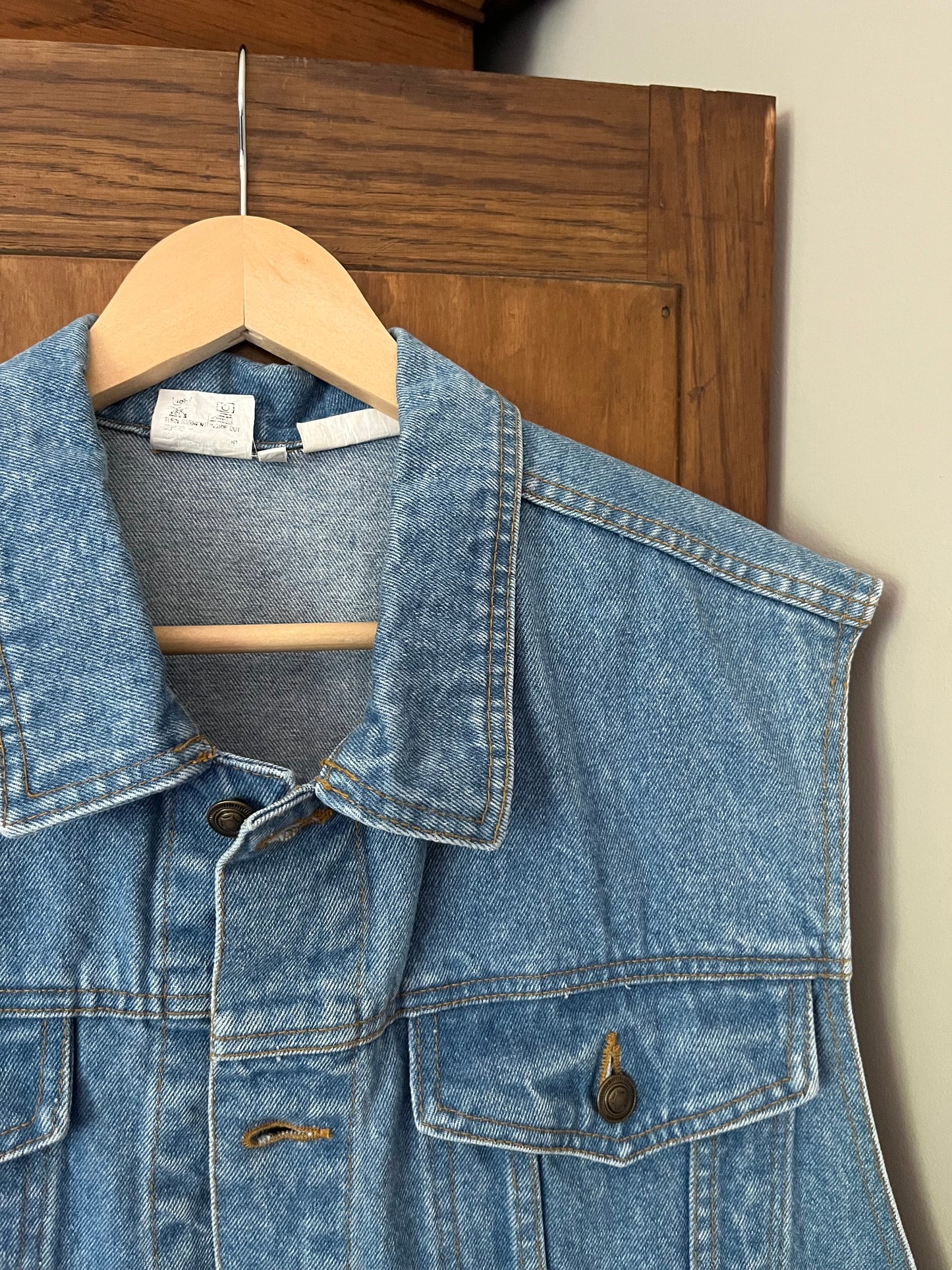 Manteau en denim sans manches (Large)