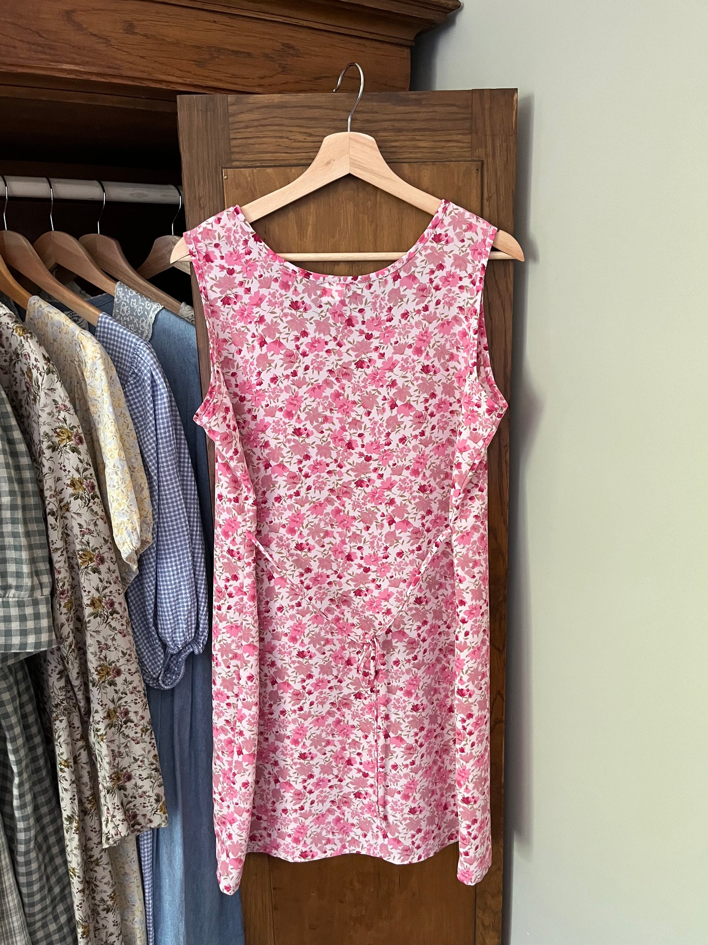 Robe fleurie rose (M/L)