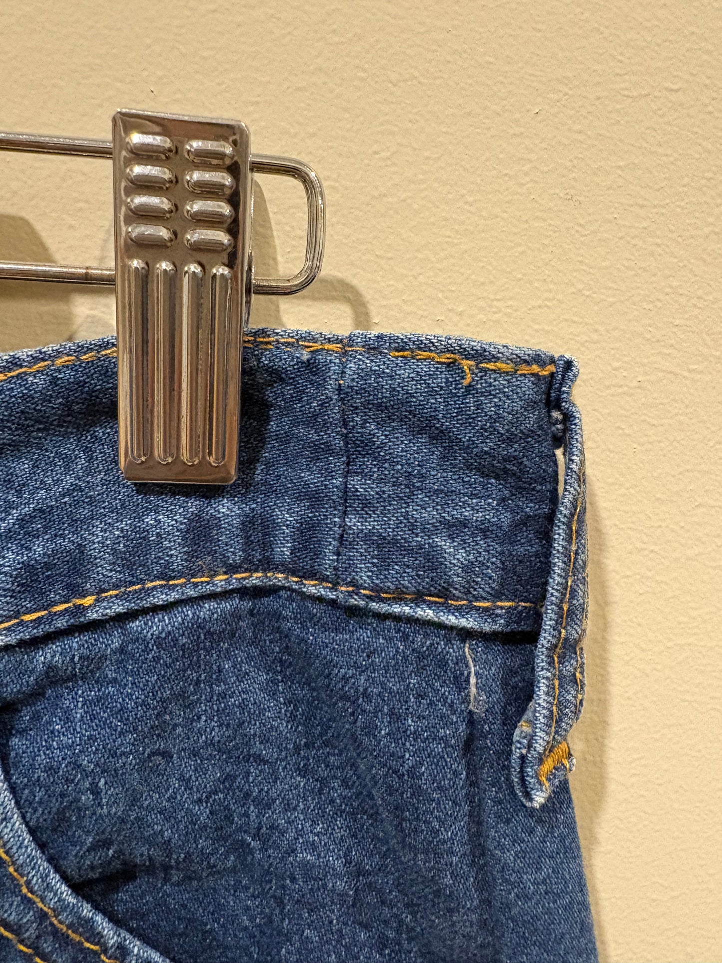 Jupe en denim vintage Levis (Médium) *Telle quelle