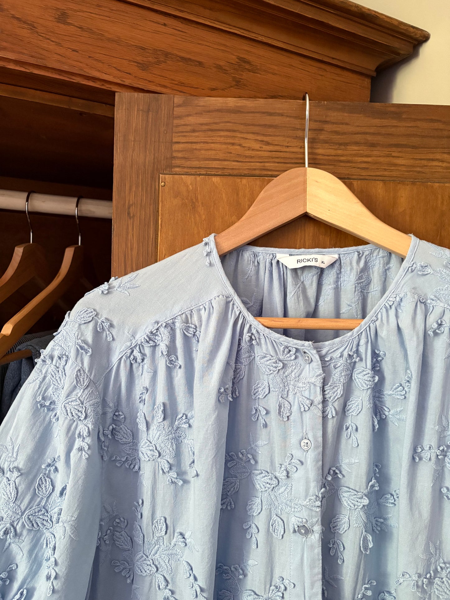 Blouse avec broderies Ricki’s (Xxl)