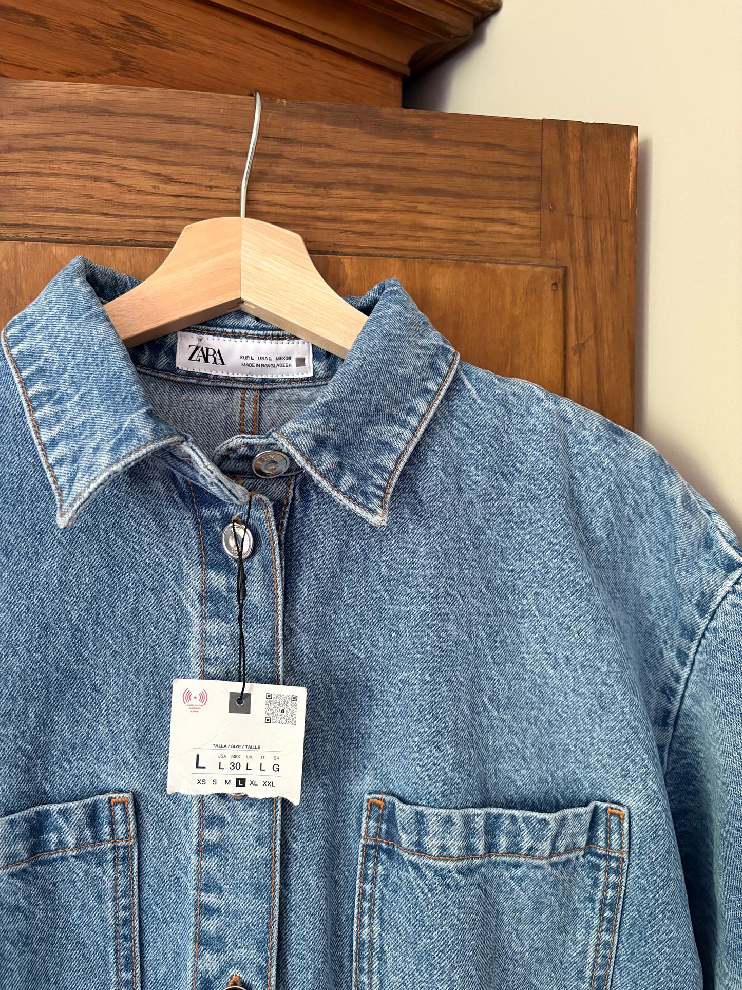 Une pièce en denim Zara (S/M) * Neuve