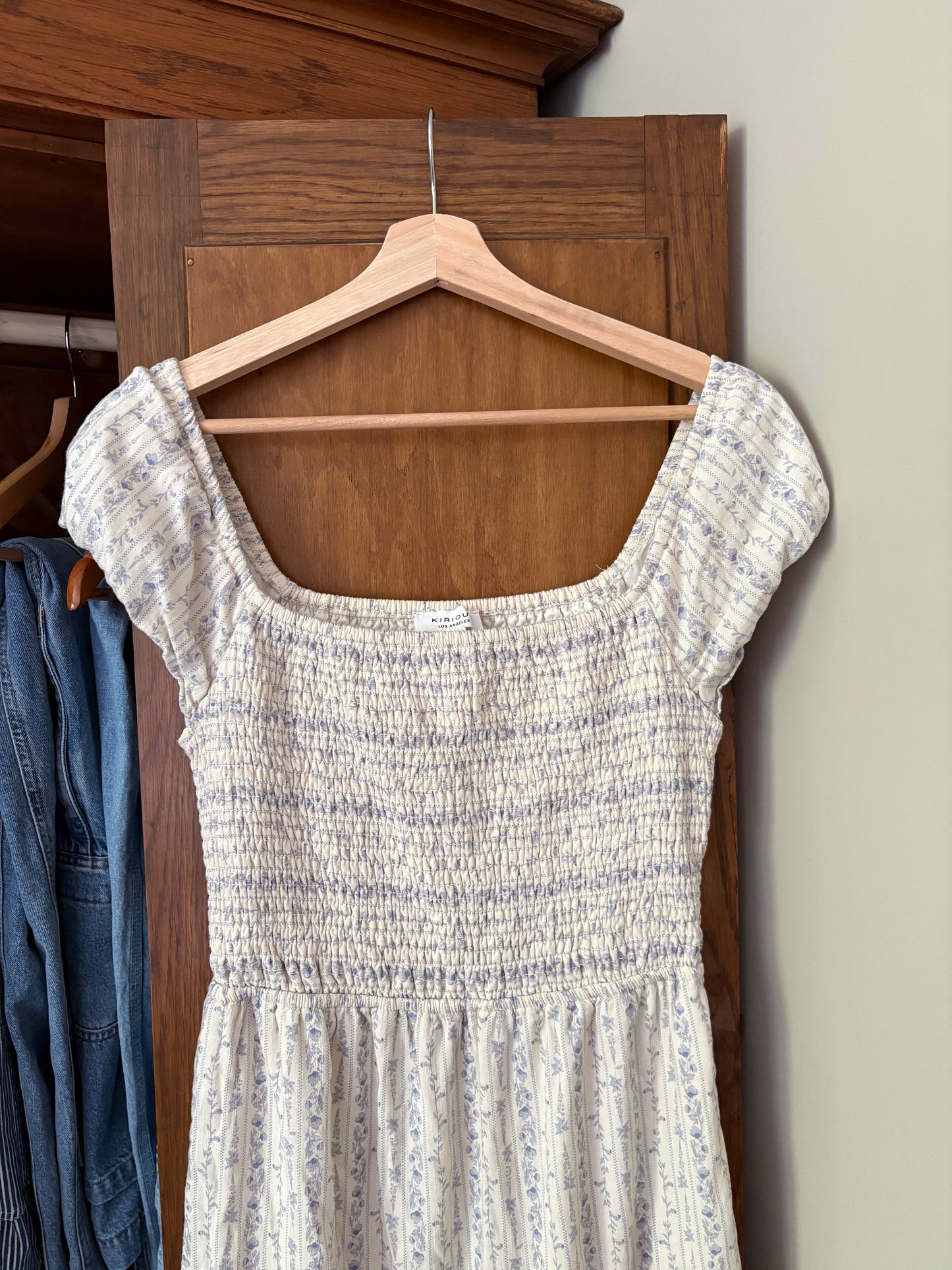 Robe longue fleurie bleu (Médium)