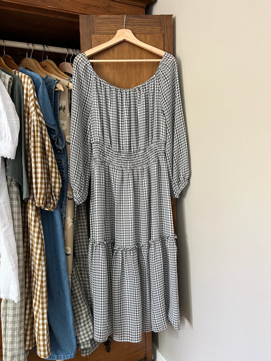 Robe longue à carreaux (XXL)
