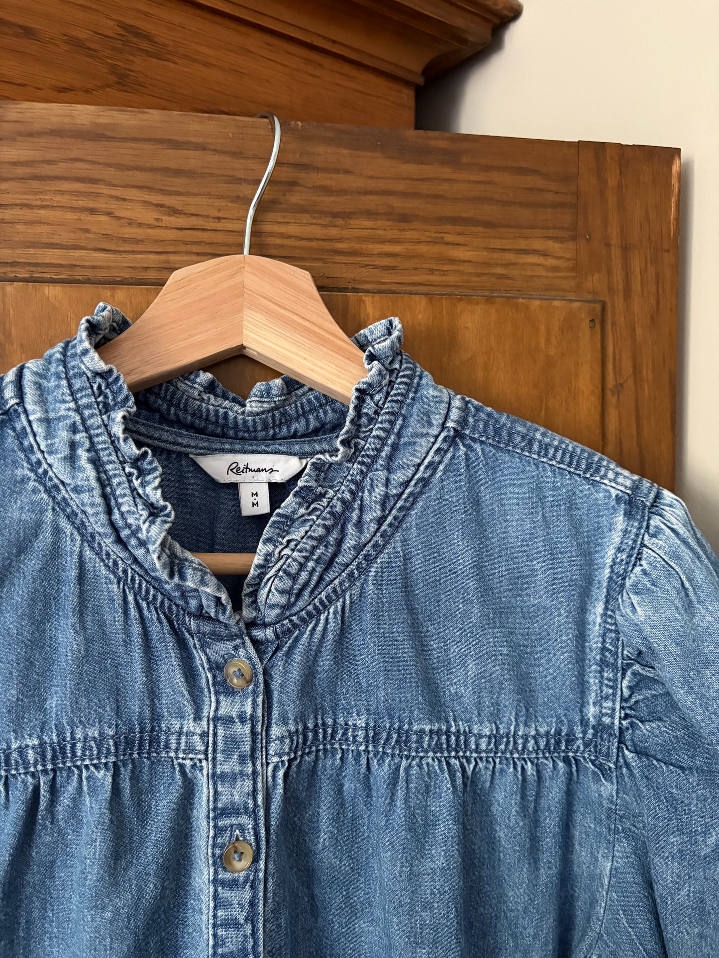 Chemise en denim Reitmans (Médium)