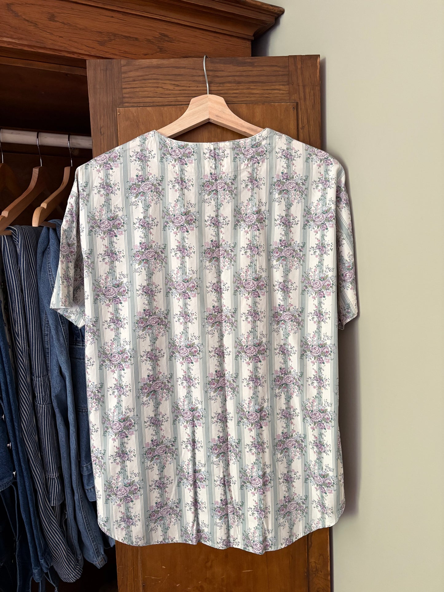 Chemise fleurie vintage (Médium)