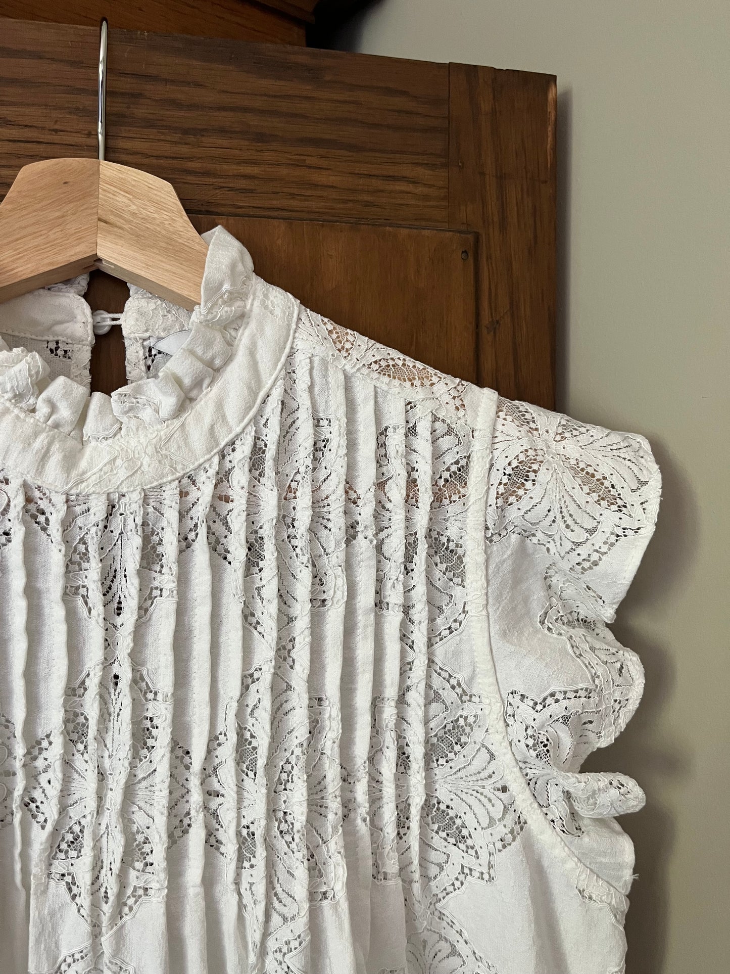 Haut en dentelle blanc (Small)