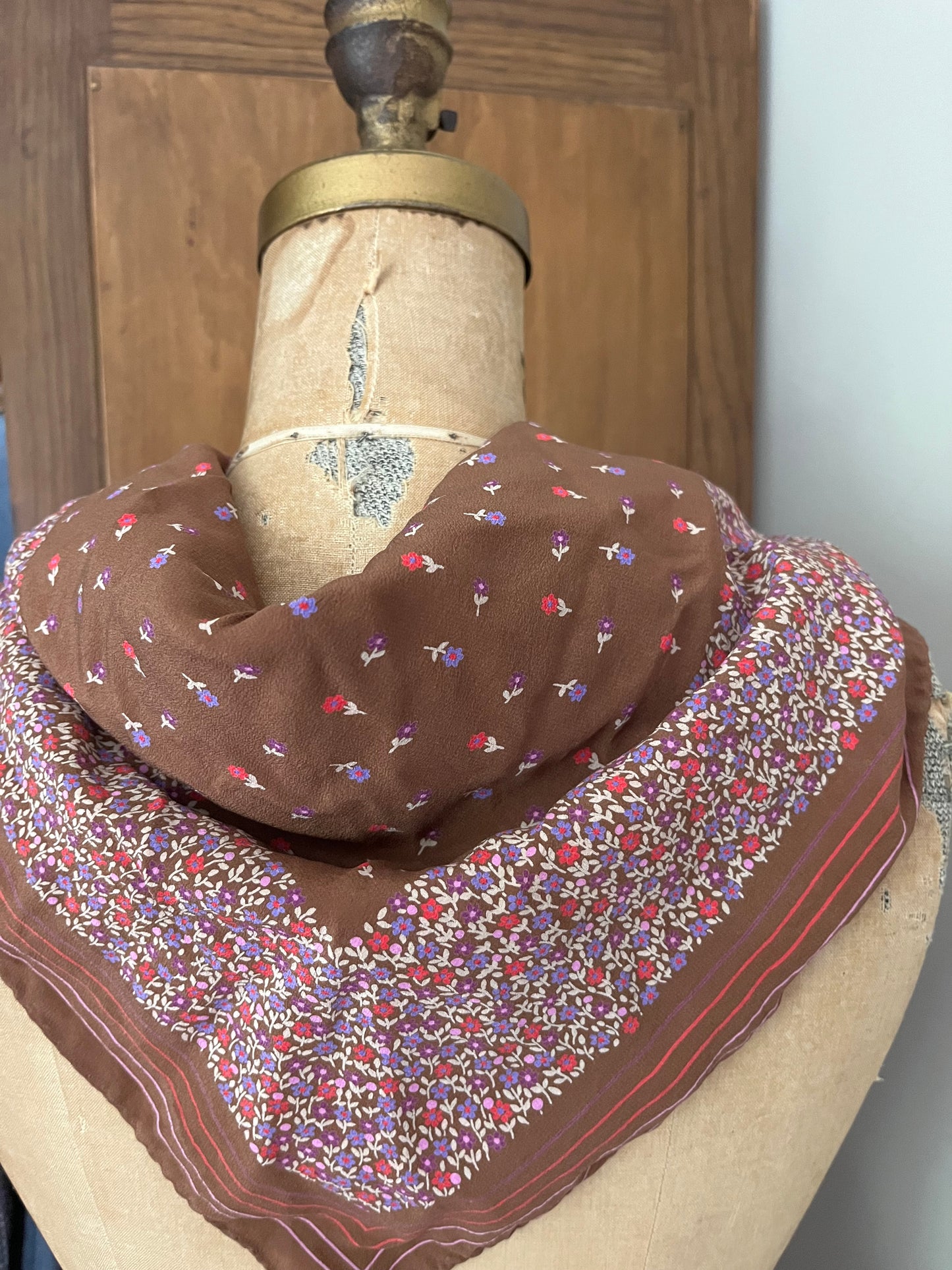 Grand foulard effet satin