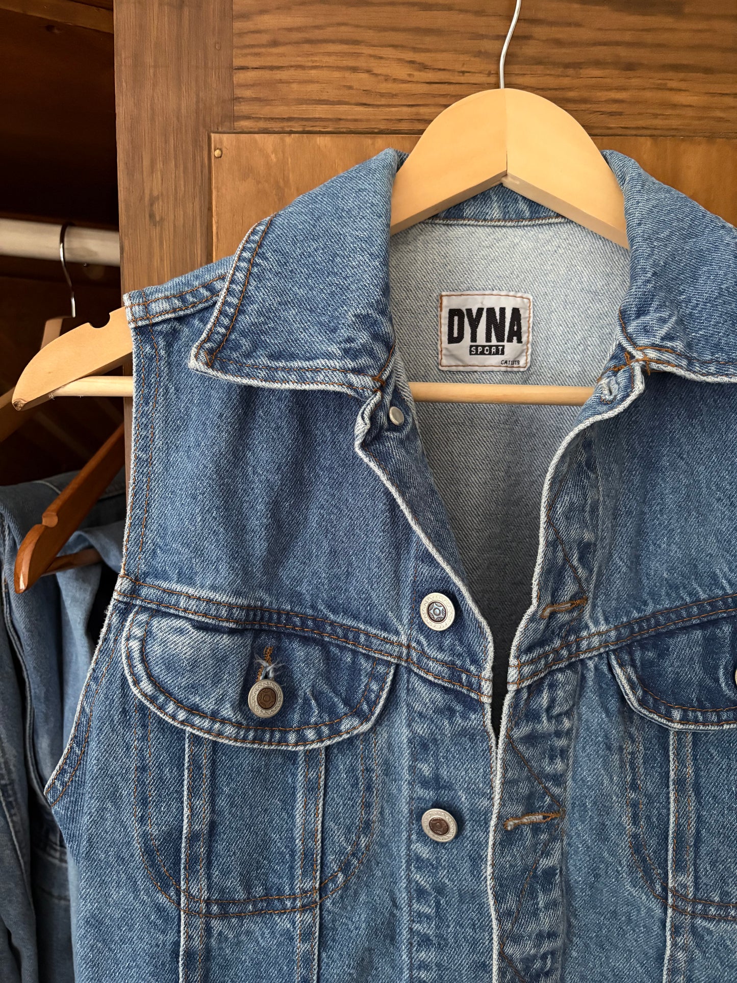 Manteau sans manche en denim (Small)