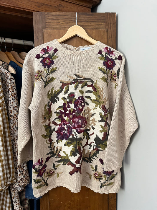 Tricot motif fleurs vintage (Médium)