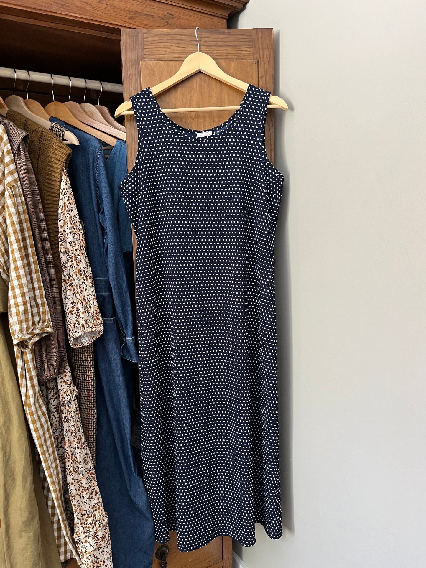 Robe longue à pois marine (Large)