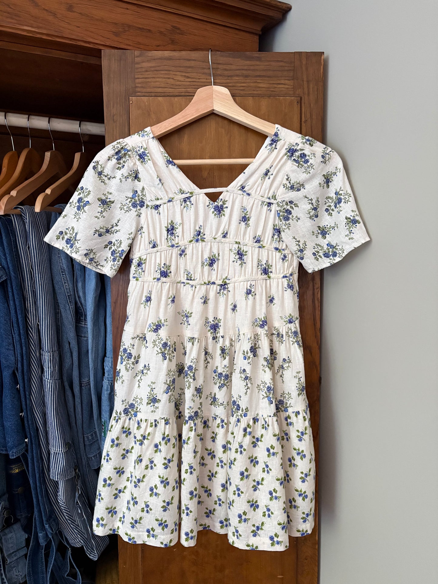Robe fleurie Zara (9–10 ans)