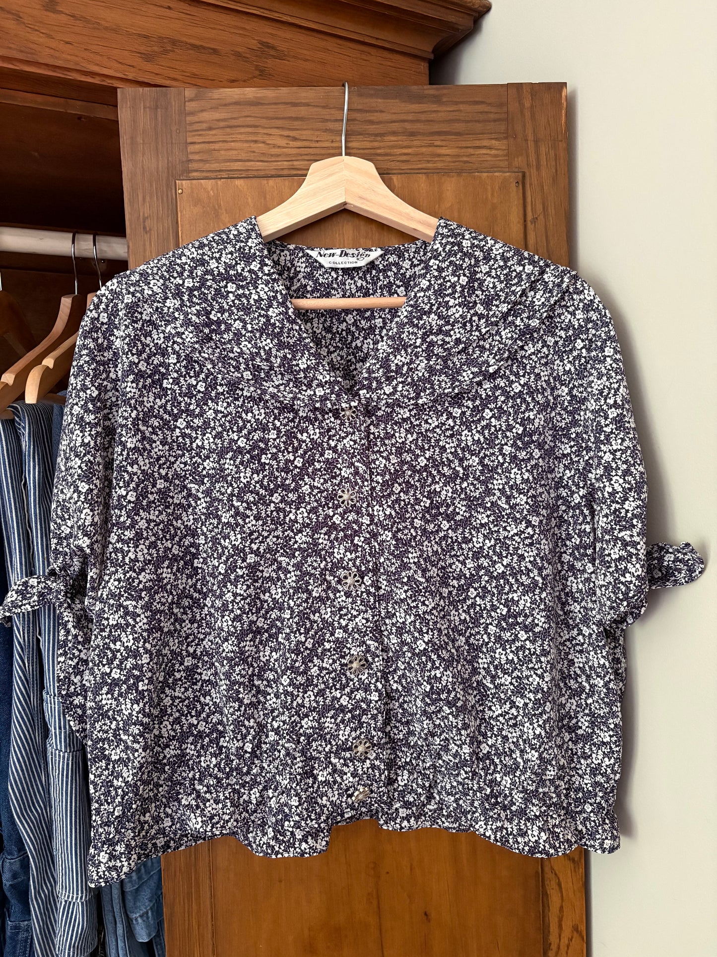 Blouse fleurie vintage col Claudine (Large)