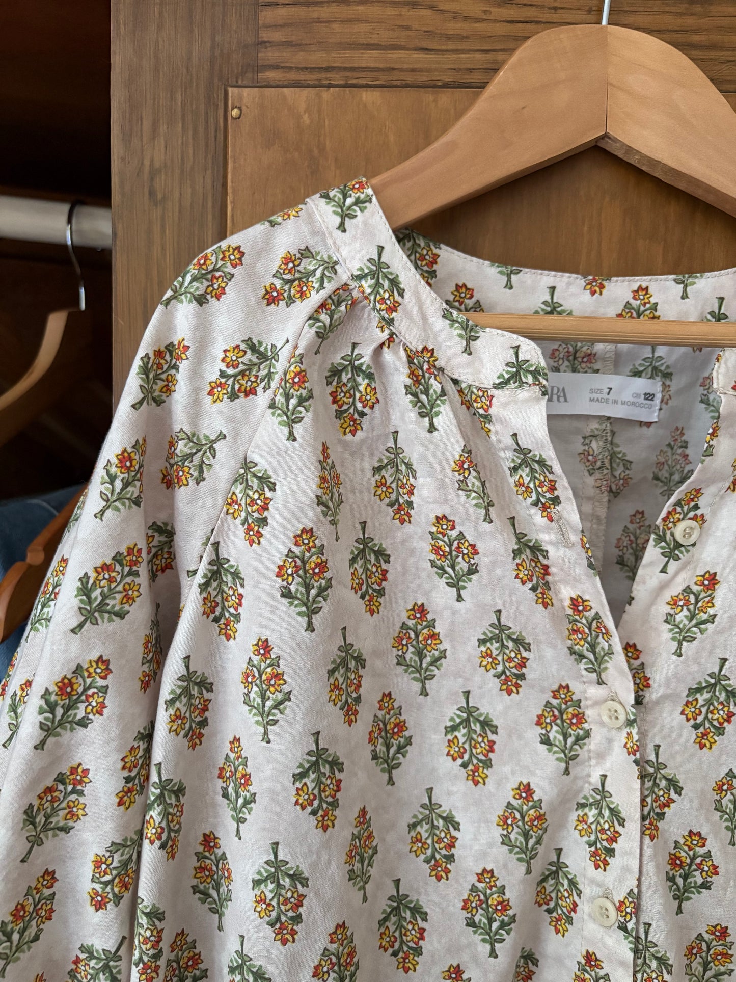 Robe fleurie Zara (7 ans)