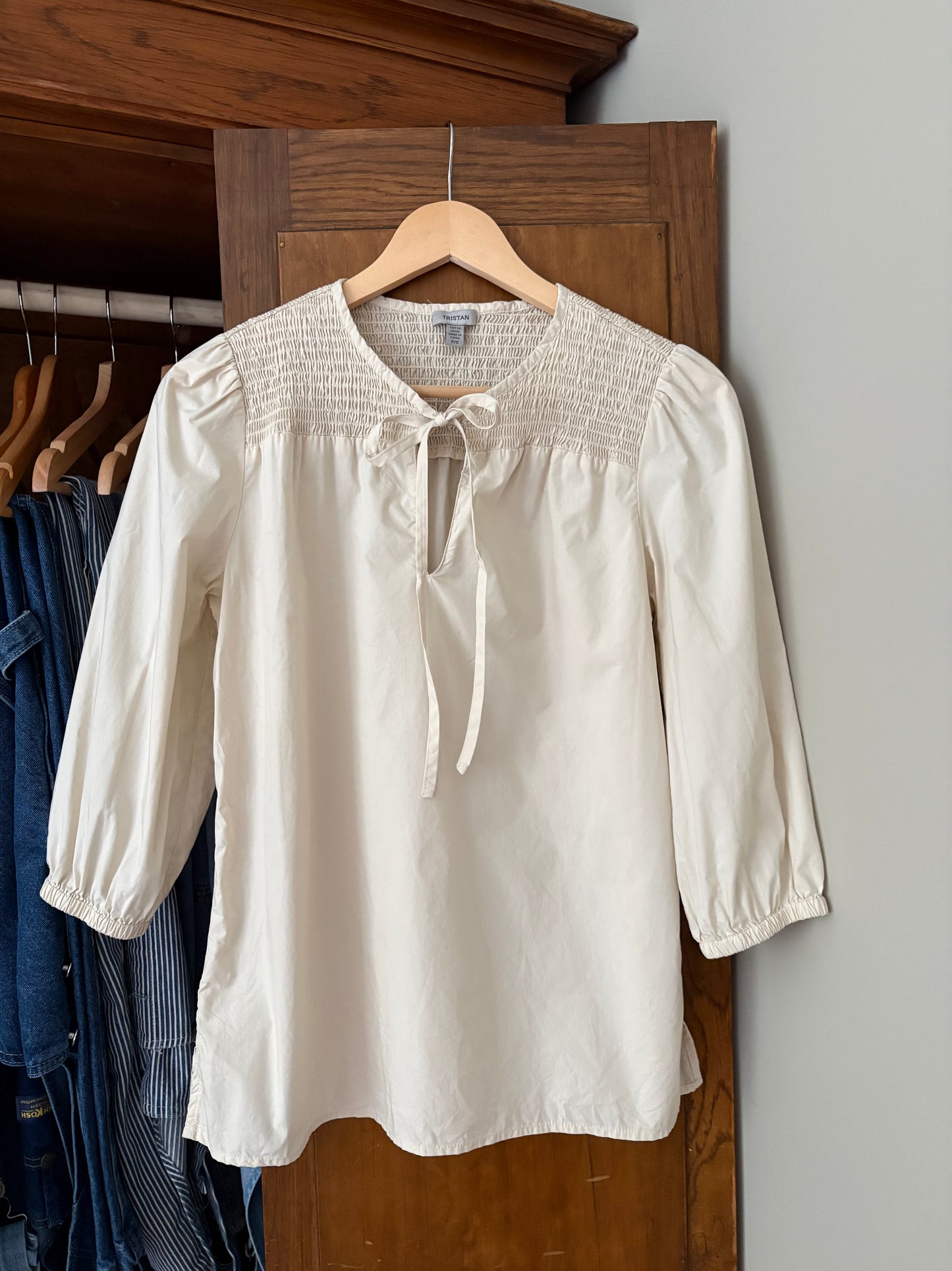 Haut beige avec boucle Tristan (Small)