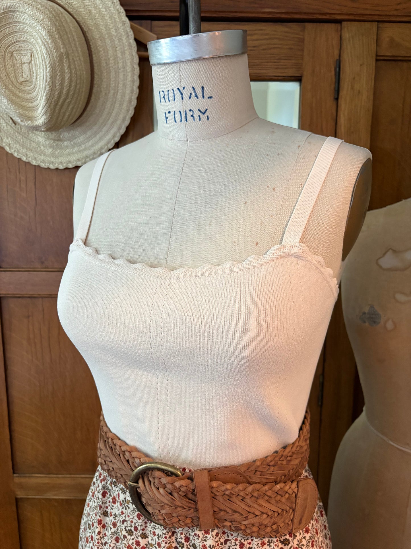 Camisole beige festoné Tristan (Médium)