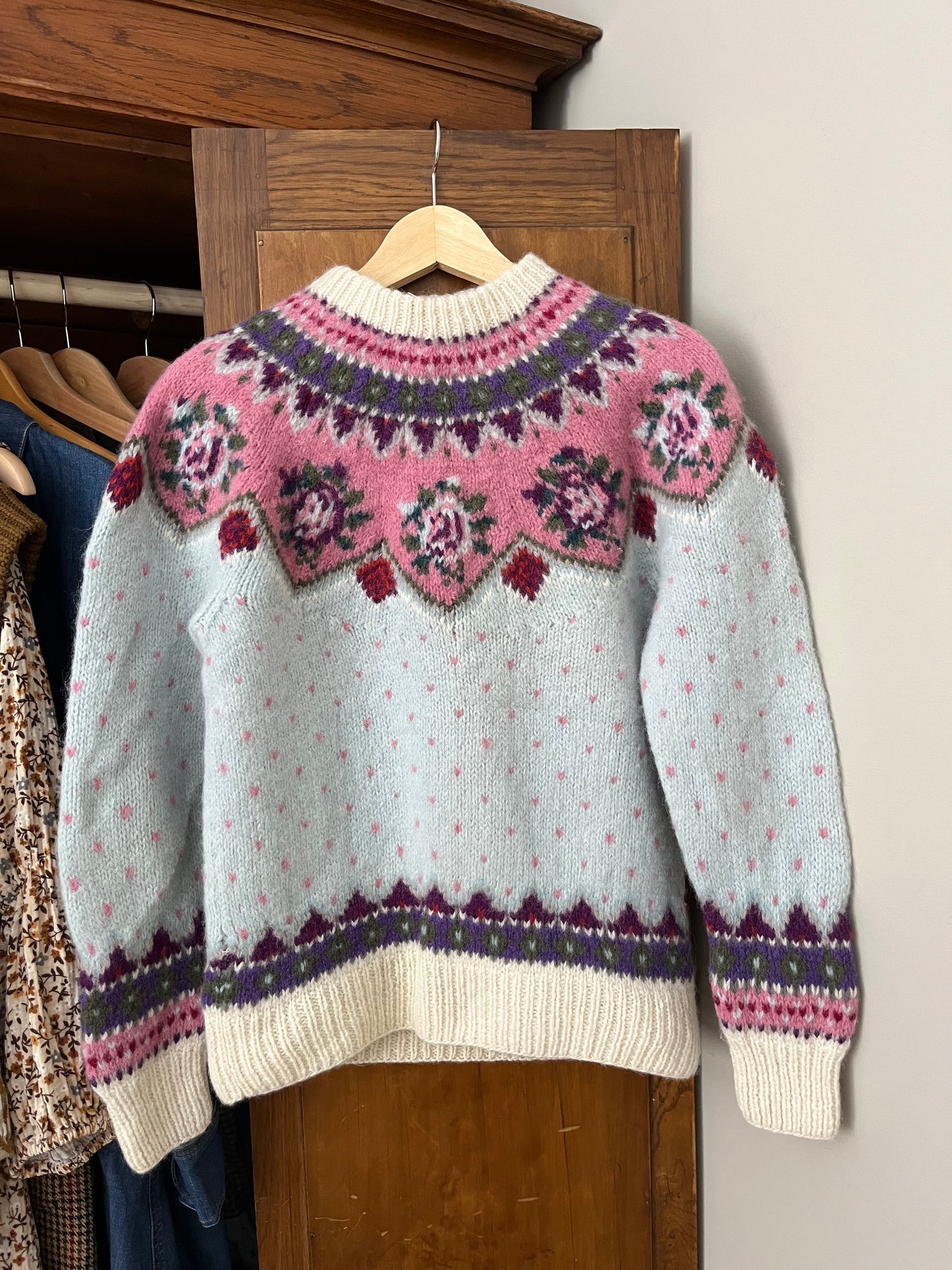 Tricot en laine avec fleurs colorées (Xxs/Xs) *Tel quel