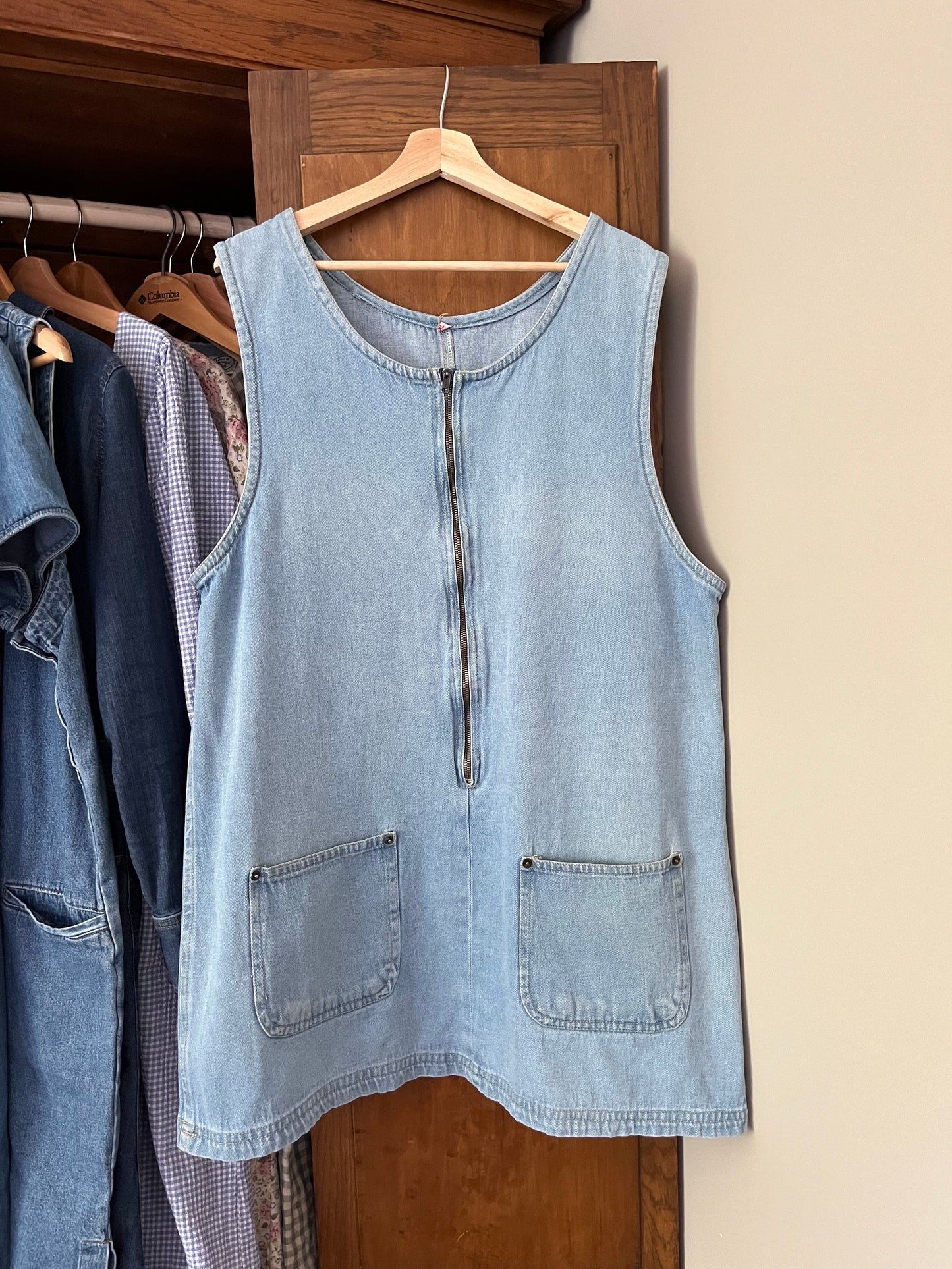 Robe vintage en denim avec zip (L/XL)