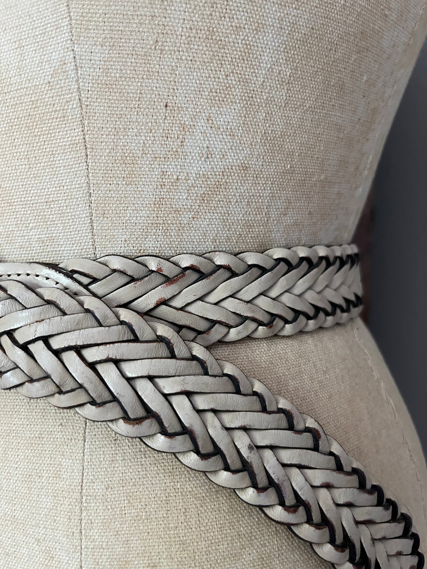 Ceinture tressée en cuir beige (Small)