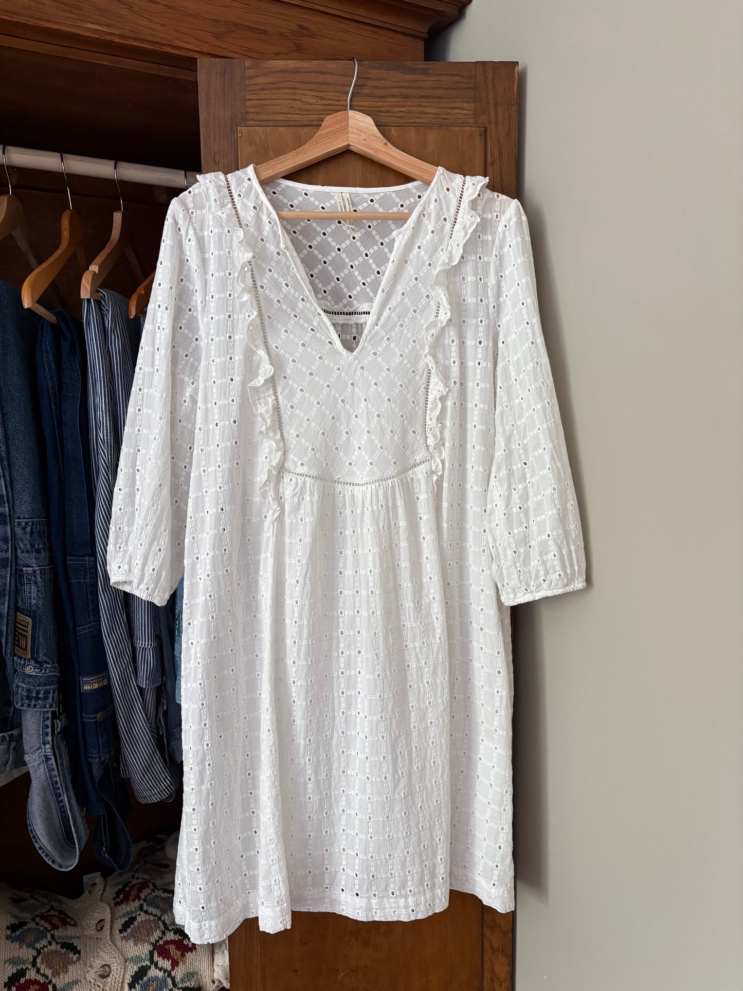 Robe blanche broderie Antropologie (Large)