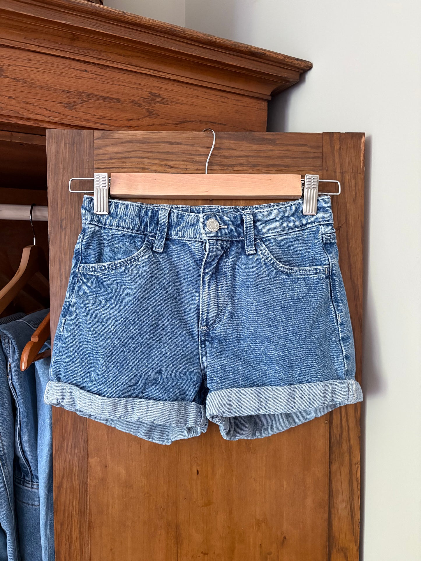Short en denim H&M (8 ans)