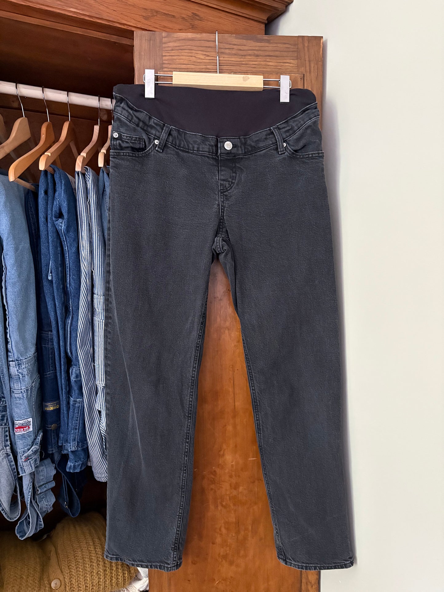 Jeans gris/noir de *maternité H&M (Large) * Tel quel