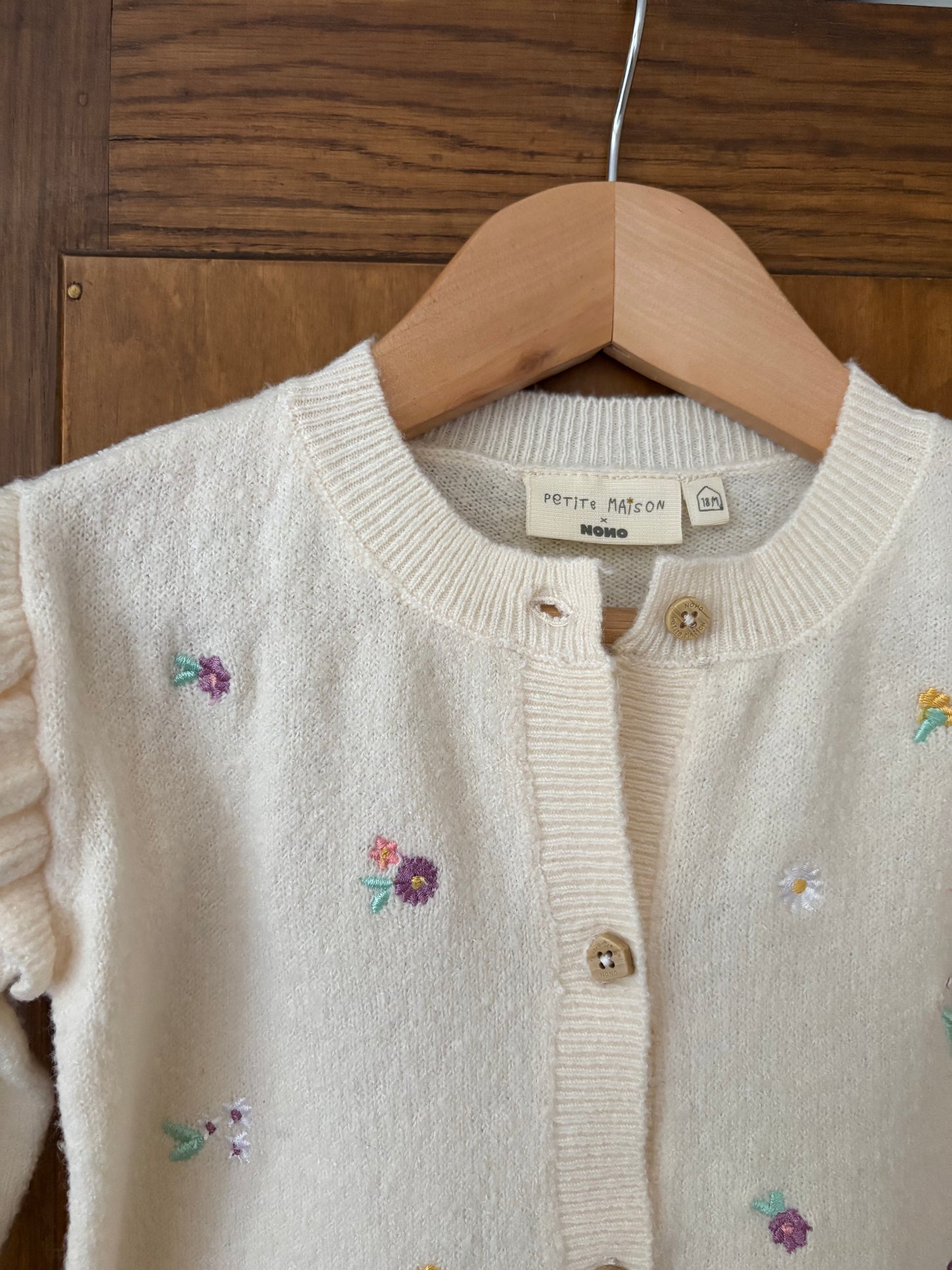 Cardigan avec broderies fleurs (18 - 24 mois)