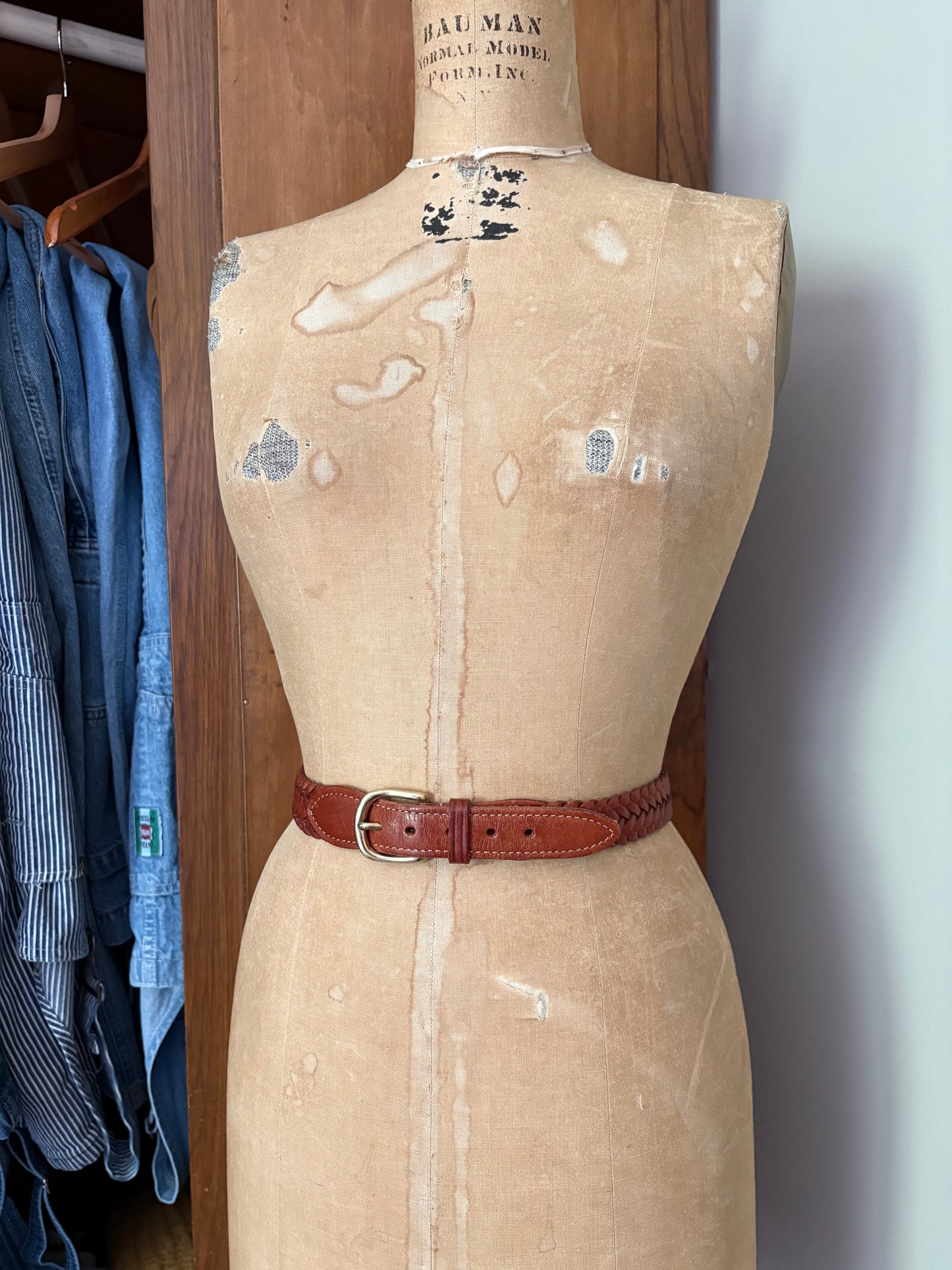 Ceinture en cuir tressé (Médium)