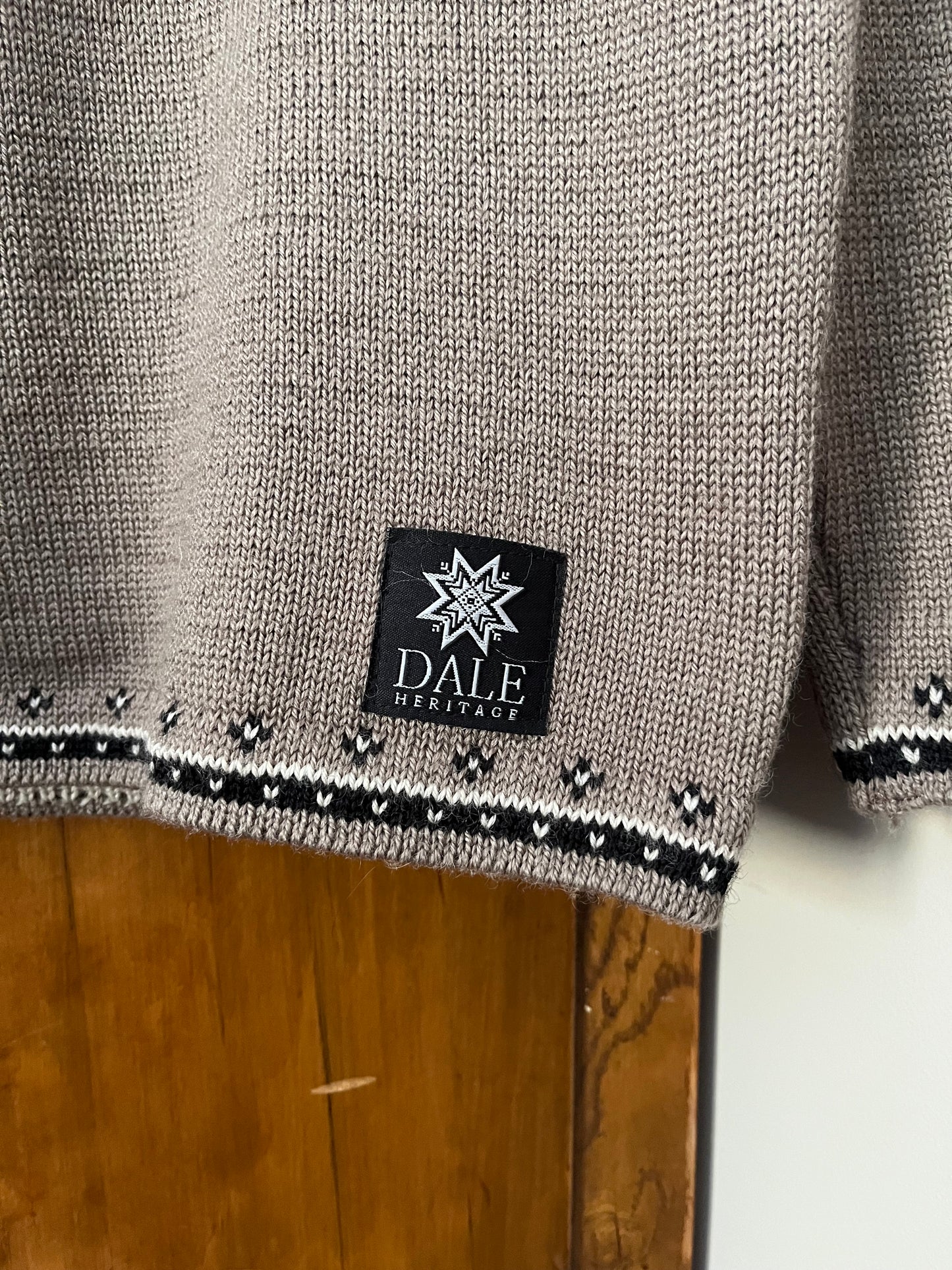 Tricot Dale of Norway (S/M)