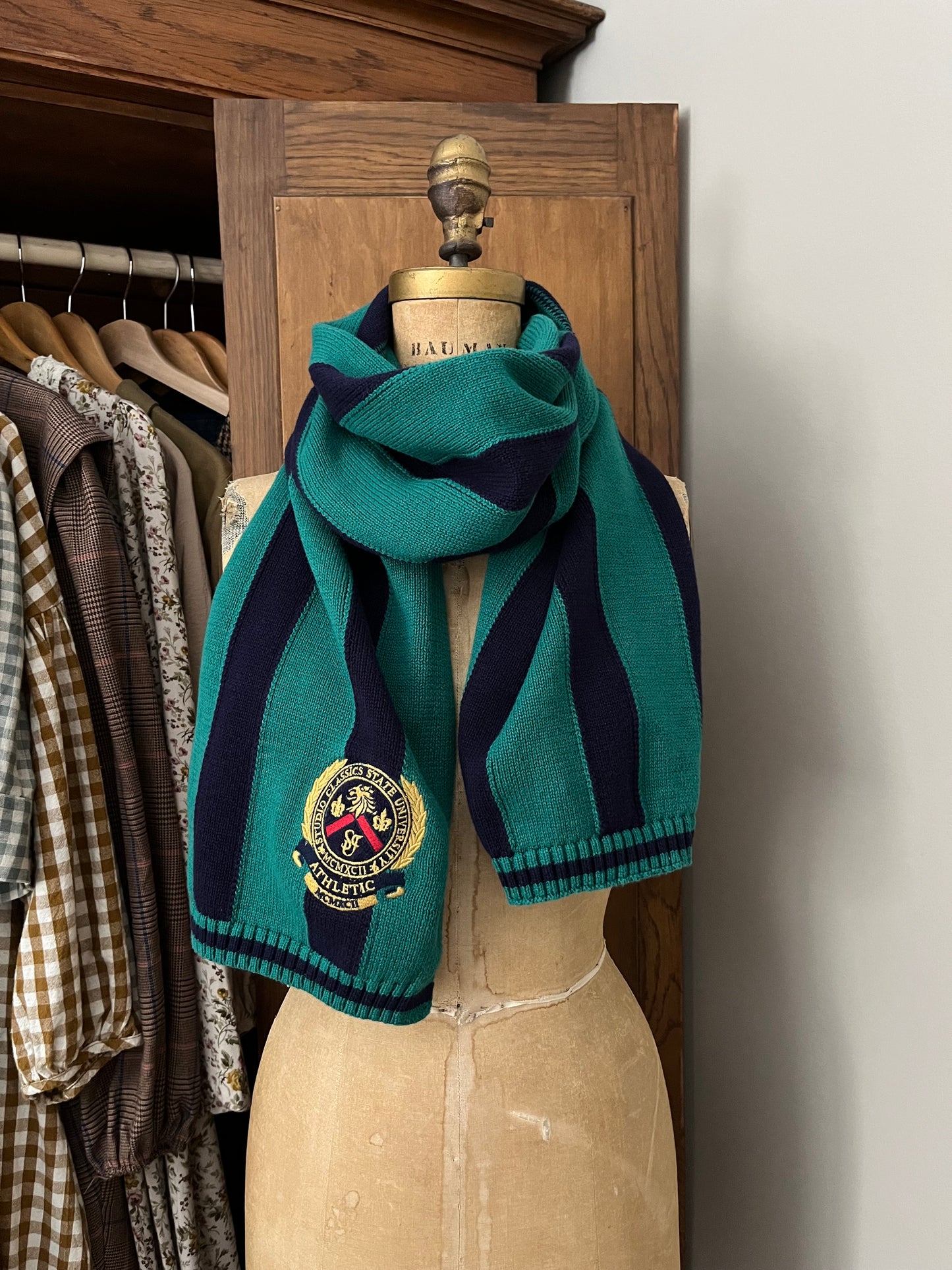 Foulard ligné vintage