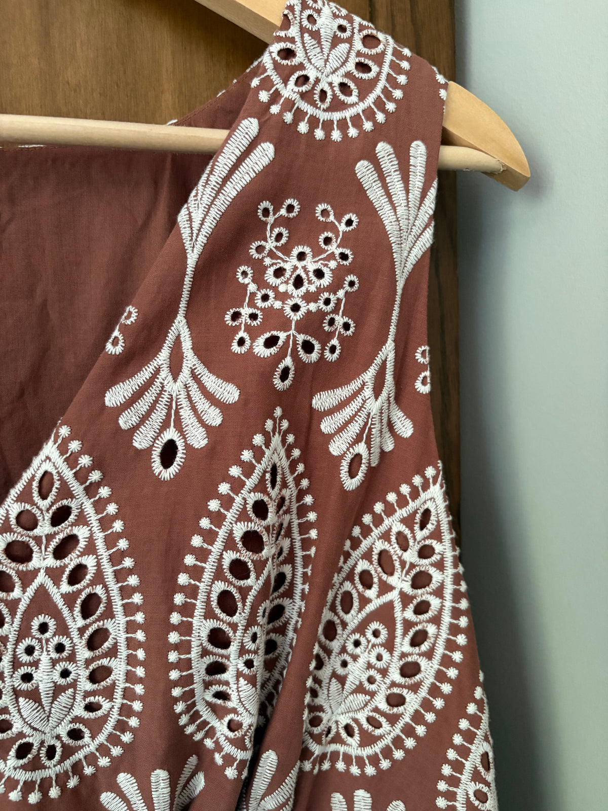 Robe avec broderies anglaise Rw&Co (L/Xl)
