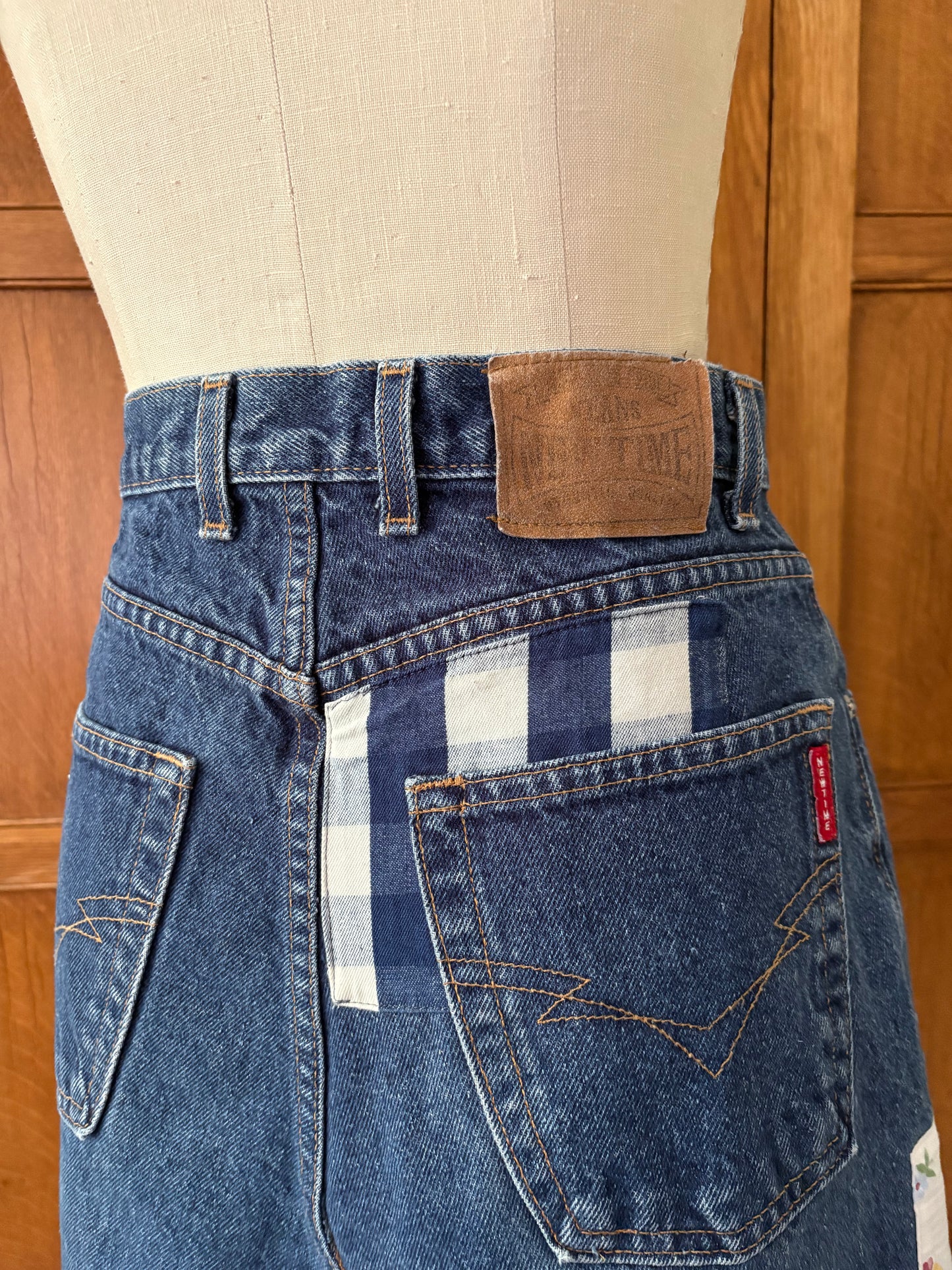Jupe courte patchwork en denim revalorisée (Small) *Telle quelle