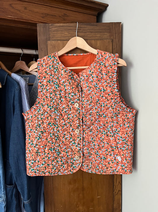 Veste sans manche fleurie The tiny big sister (Large)